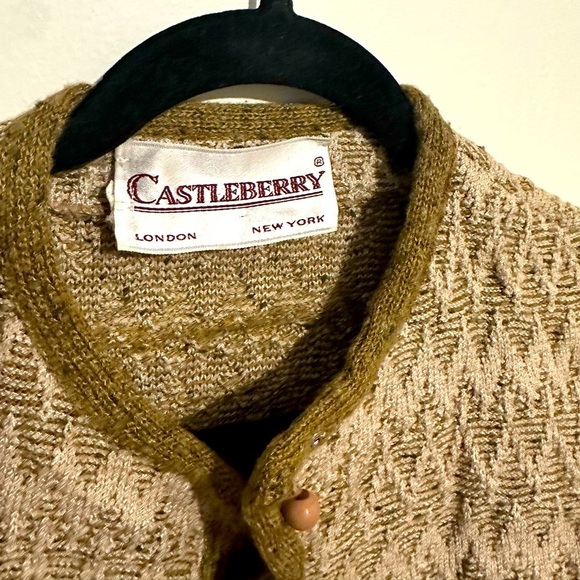 Vintage 80’s Castleberry Wool Cardigan in Brown Size 8/M - Picture 3 of 8
